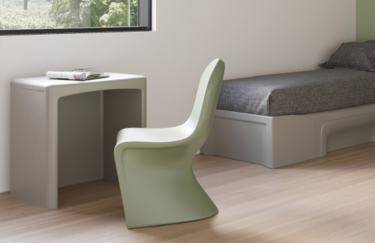 Ryno_Desk_Landscape3-540x350